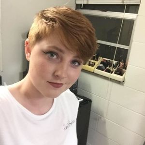 Meet your Posher, Hannah